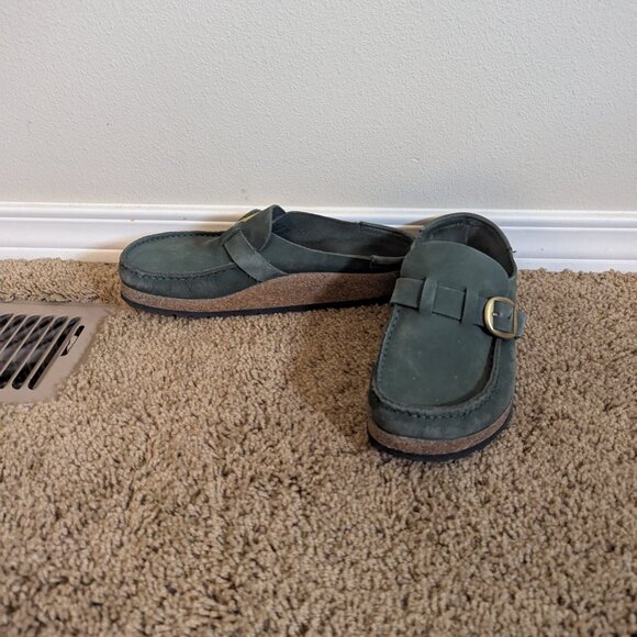 Birkenstock Buckleys in Green - Picture 3 of 8